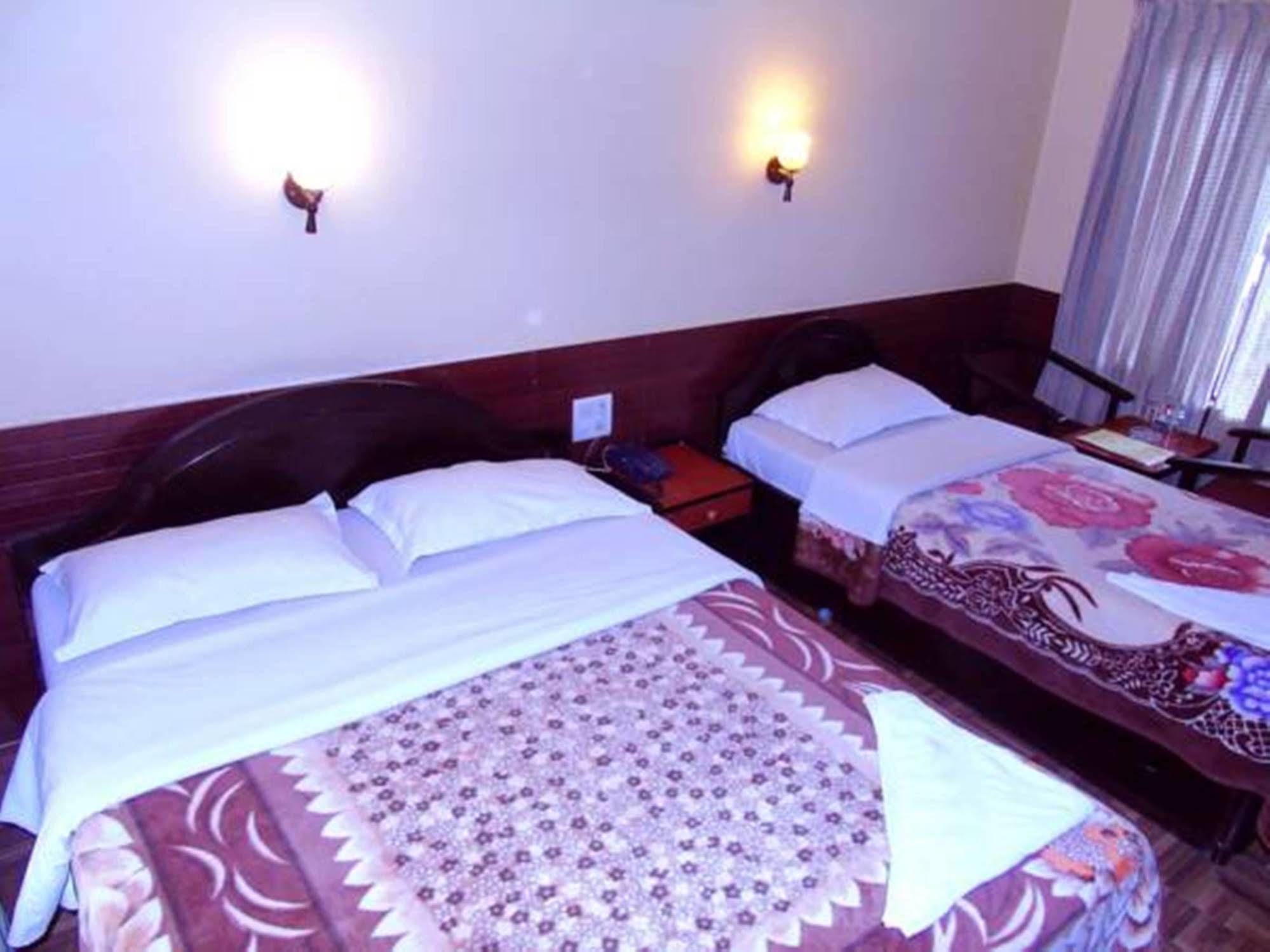 Hotel Trip 포카라 외부 사진